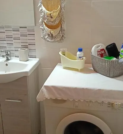 Kate's Family House בית נופש *