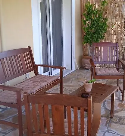 Kate's Family House בית נופש