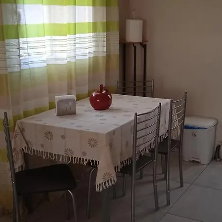 Kate's Family House *