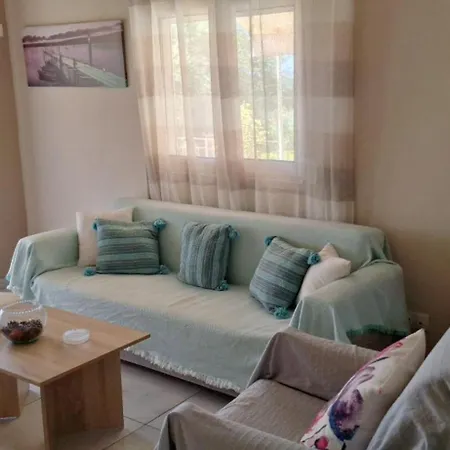 Kate's Family House 度假居 皮洛斯